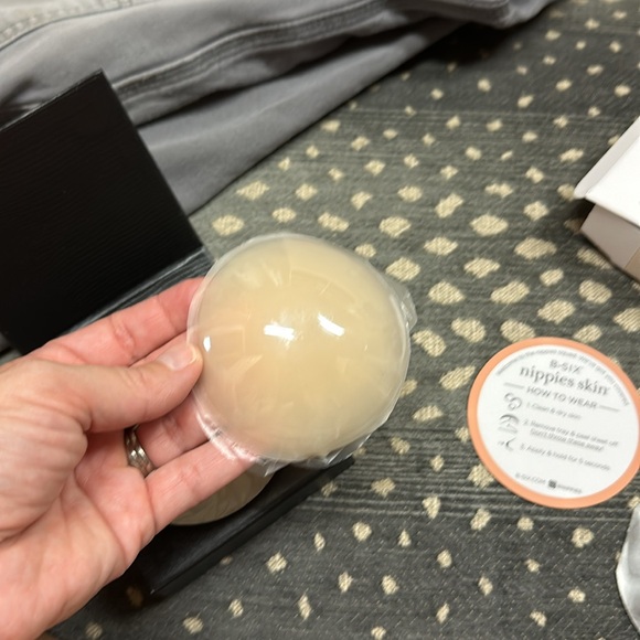 Nippies skin - Picture 9 of 9